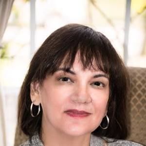 Meet your Posher, Lynn